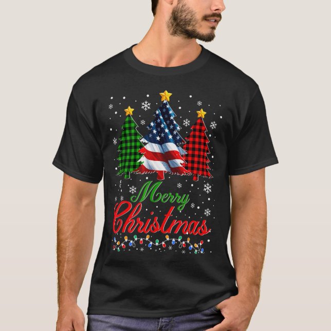 Camiseta Merry Christmas Tree Plaid Us Flag Snowflake Xmas  (Frente)