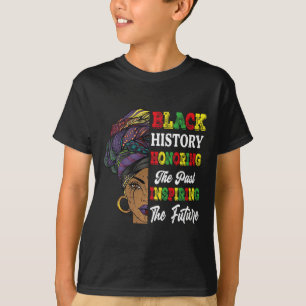 Camiseta Mês da História Negra Honrando o Passado Inspirand
