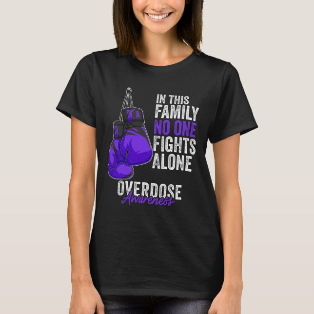 Camiseta Mês de Consciência Boxando Luvas Fita Roxa (Frente)