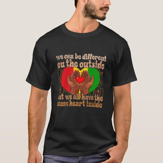 Camiseta Mesmo Coração no Dentro Black History Month M (Frente)