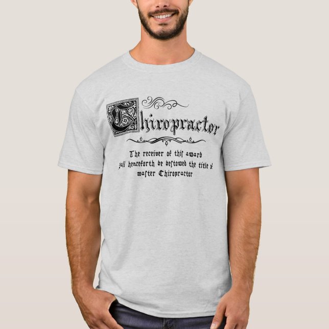 Camiseta Mestre Chiropractor medieval (Frente)