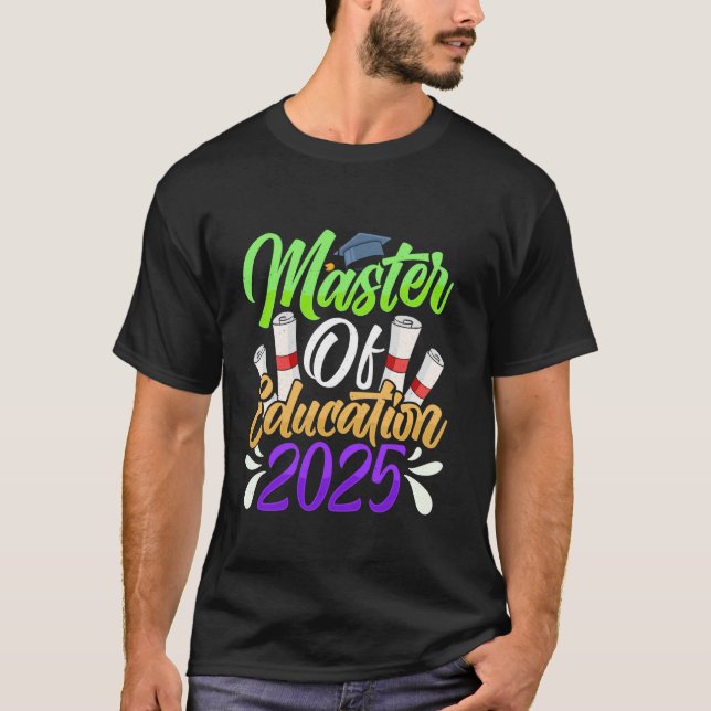 Camiseta MESTRE EM EDUCAÇÃO 2025 Professores com Mestrado (Frente)