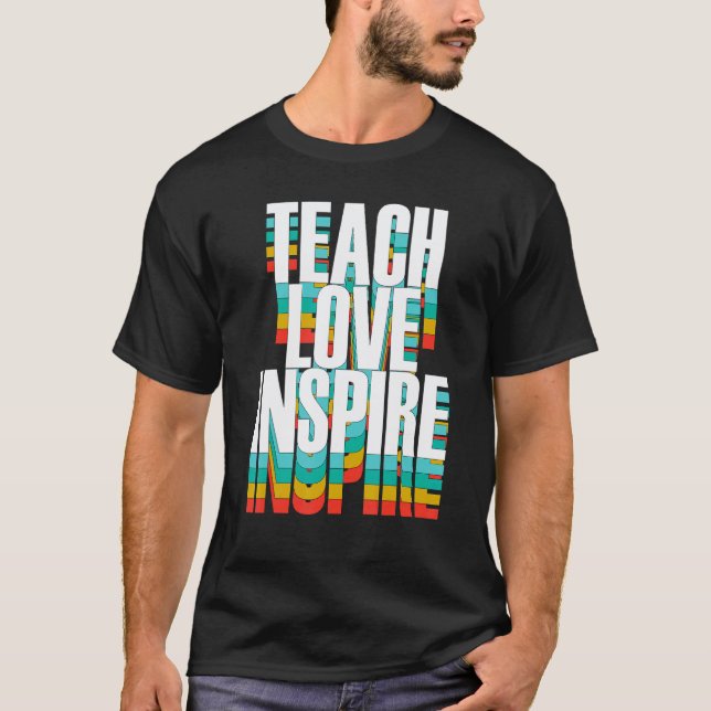 Camiseta Metade Café Metade Professora de Inglês Ensina Amo (Frente)