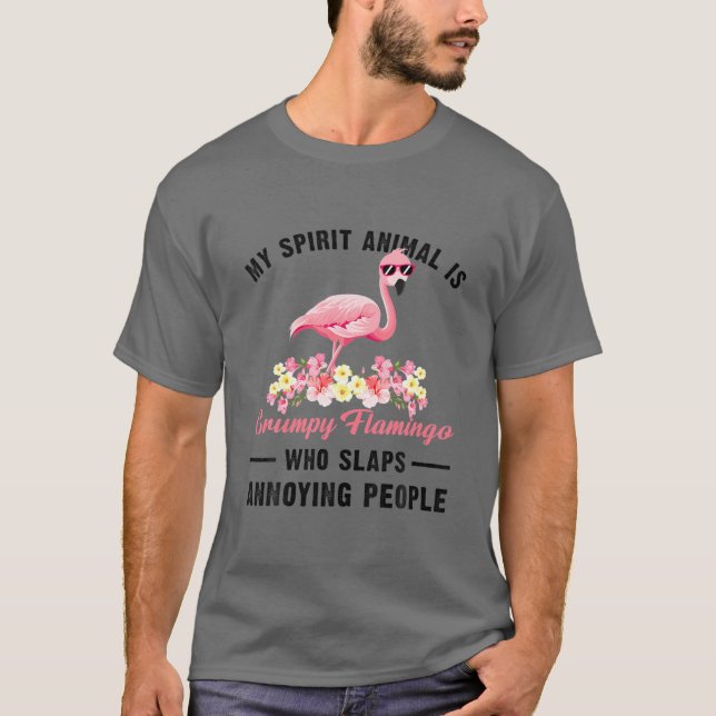 Camiseta Meu Animal Espírito É Um Flamingo Rupto (Frente)