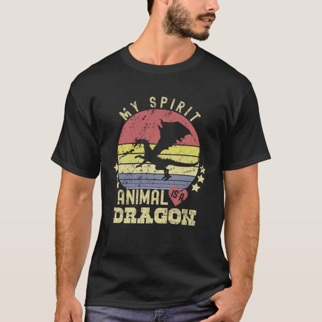 Camiseta Meu animal espiritual é um Dragão (Frente)