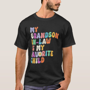 Camiseta Meu Avô De Direito É Minha Mãe De Família Favorita