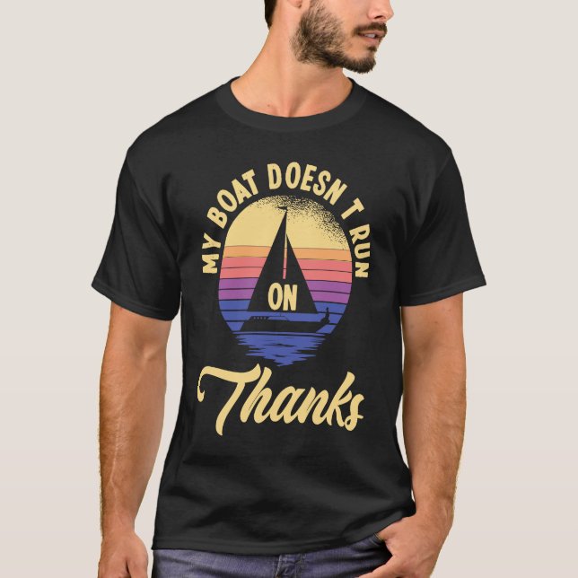 Camiseta meu barco não funciona com agradecimentos capitão  (Frente)