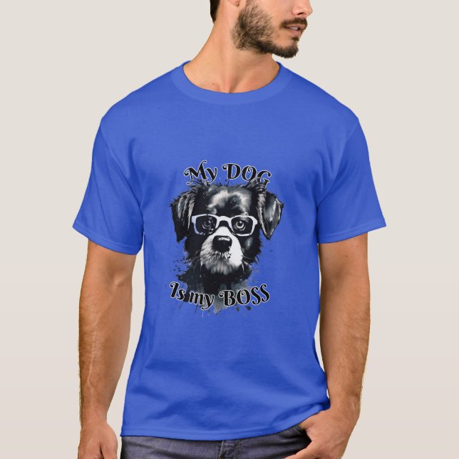Camiseta Meu cachorro é meu chefe. (Frente)
