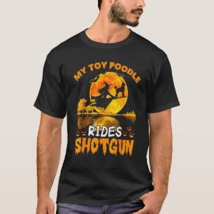 Camiseta Meu cachorro Poodle Toy anda de carona com bruxa n