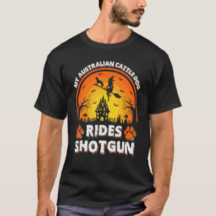 Camiseta Meu Cão de Gado Australiano Anda com Espingarda de
