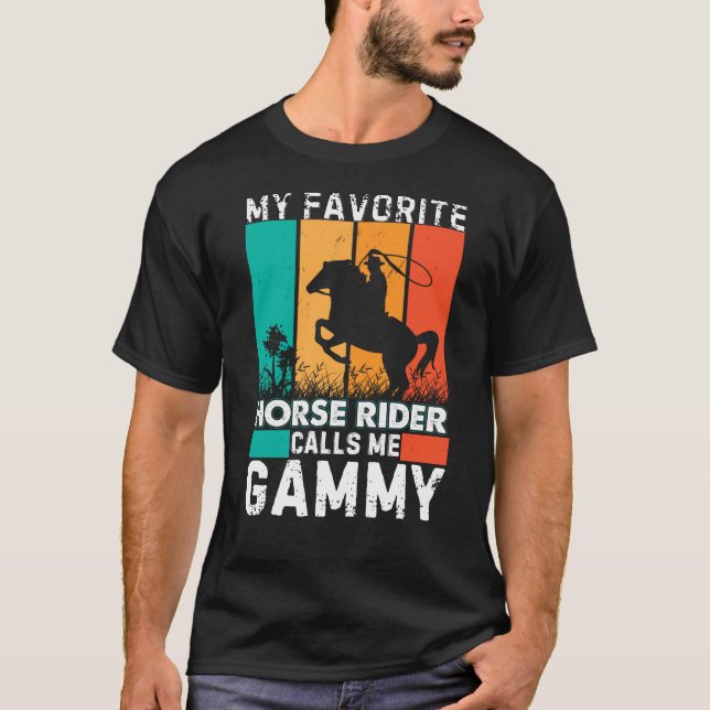 Camiseta Meu Cavaleiro Favorito Me Chama de Dda da Mãe de G (Frente)