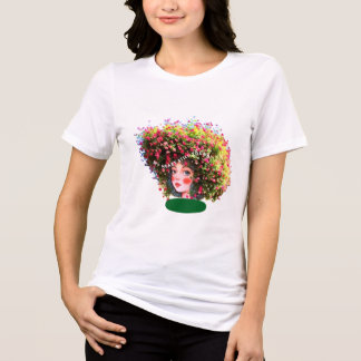Camiseta Meu Coração Ainda Jovem – Garota do Cabelo em Árvo