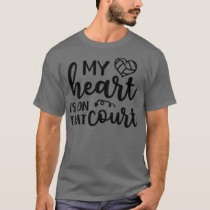 Camiseta Meu Coração Está Na Corte, Mãe De Voleibol