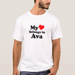 Camiseta Meu Coração Pertence a Ava