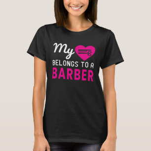 Camiseta Meu Coração Pertence A Cabeleireiros De Barber Hai