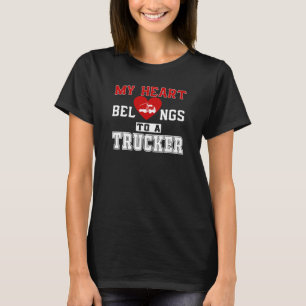 Camiseta Meu coração pertence a um camionista
