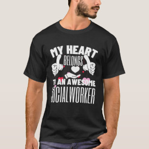 Camiseta Meu Coração Pertence A Um Excelente Trabalhador So