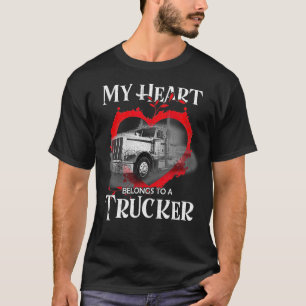 Camiseta Meu Coração Pertence A Um Motorista De Caminhão T