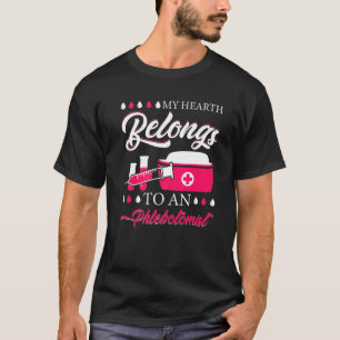Camiseta Meu Coração Pertence A Um Phlebotomista