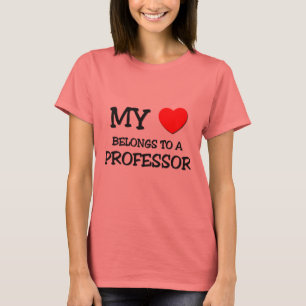 Camiseta Meu coração pertence a um PROFESSOR