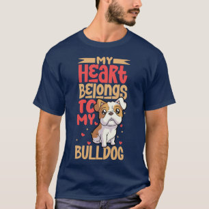 Camiseta Meu coração pertence ao meu Bulldog
