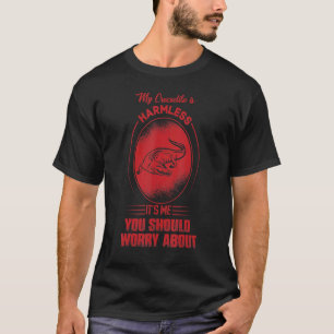 Camiseta Meu Crocodilo É Sem Prejuízo. Sou eu que você deve