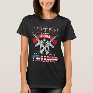 Camiseta Meu Deus. Atire em Armas. E Vote Trump 2020 Flag