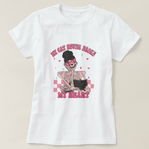 Camiseta Meu Gato Nunca Quebrou Meu Anti-Namorados Cardíaco