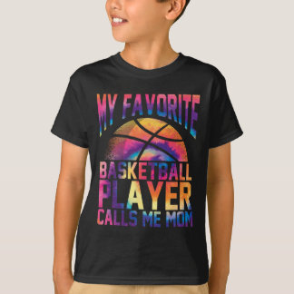 Camiseta Meu jogador de basquete favorito me chama de Mãe M