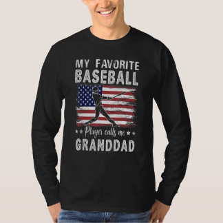 Camiseta Meu jogador de beisebol favorito me chama de vovô