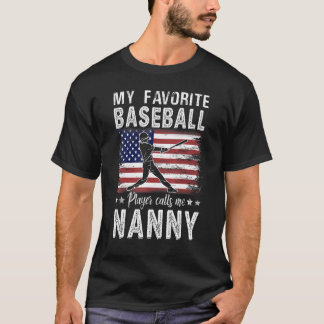 Camiseta Meu jogador de beisebol favorito me chama de vovó
