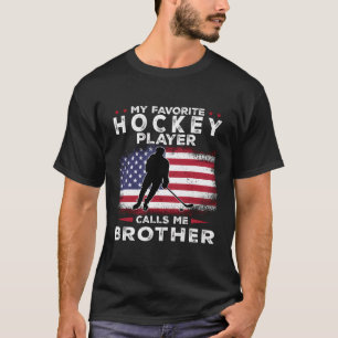 Camiseta Meu Jogador De Hóquei Favorito Me Chama De Família