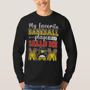 Camiseta Meu Jogador De Softball Favorito Me Chama Mãe Leop