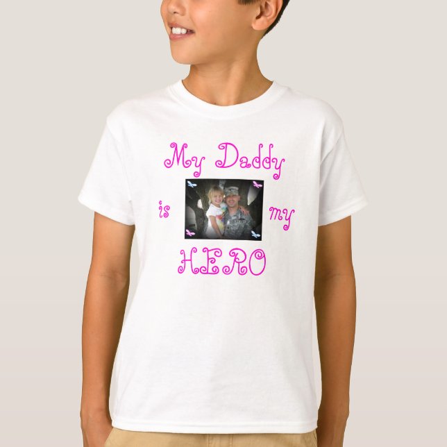 CAMISETA MEU PAI É MEU HERÓI 3 (Frente)