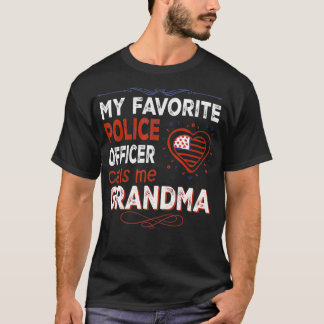 Camiseta Meu Policial Favorito Me Chama De Família Vovó
