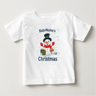 Camiseta Meu Primeiro Natal com o nome de bonitinhos de nev