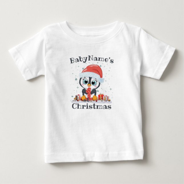 Camiseta Meu Primeiro Natal com o nome de rua de pinguim gi (Frente)