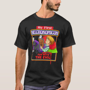 Camiseta Meu primeiro Necronomicon Diversão com a Bruxaria 