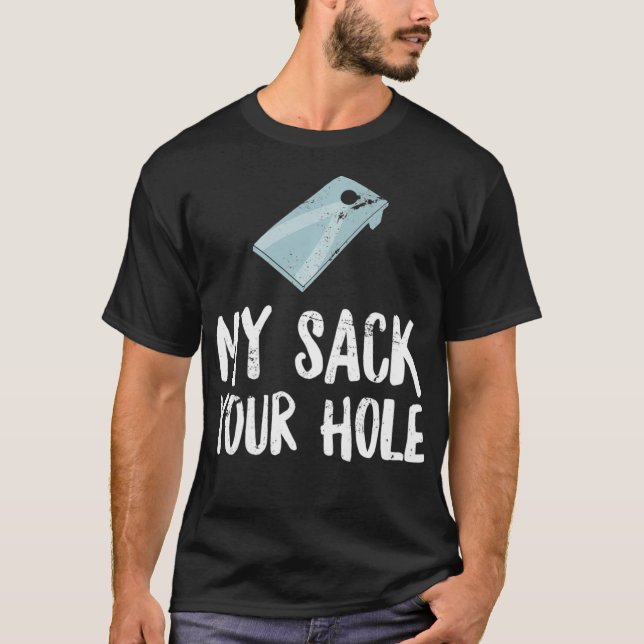 Camiseta Meu Saco Seu Buraco Engraçado Torneio Cornhole Adu (Frente)
