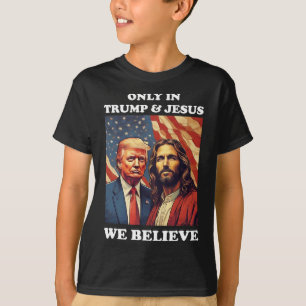 Camiseta Meu Salvador Trump É Meu Presidente Pro Republican