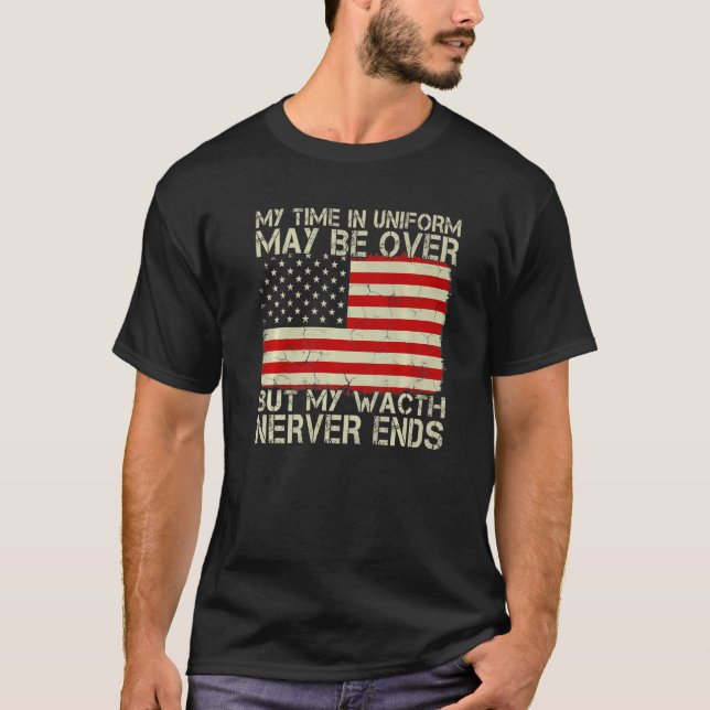 Camiseta Meu Tempo De Uniforme Pode Estar Acabado, Mas Meu  (Frente)