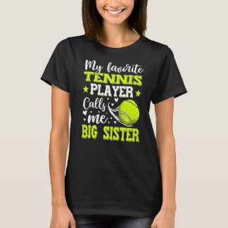 Camiseta Meu Tênis favorito me chama de Irmã Grande Mama