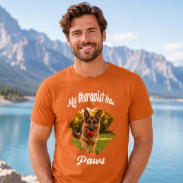 Camiseta Meu terapeuta tem patas foto de cachorro laranja