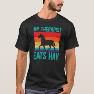 Camiseta Meu Terapista Come Hay Horseback Equestre