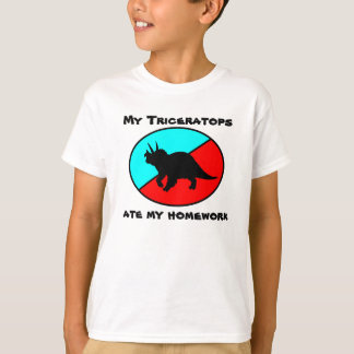Camiseta Meu Triceratops comeu meus trabalhos de casa