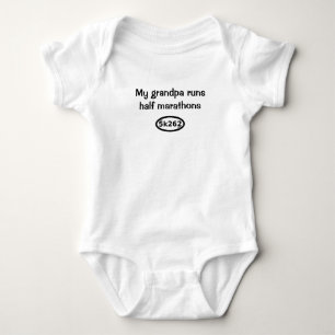 Camiseta Meu vovô funciona meias maratonas