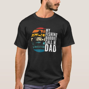 Camiseta Meus Amigos de Pesca Me Chamam de Pai Pescador Dia