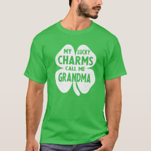 Camiseta Meus Charmes Sortudos Me Chamam de Avó Rua Engra