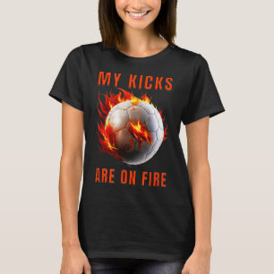 Camiseta Meus Chutes Estão em Chamas Design de Futebol