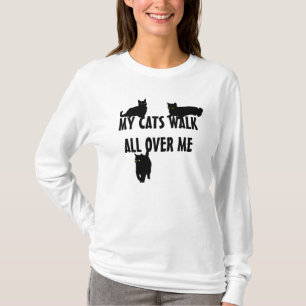 Camiseta Meus Gatos Caminham Por Mim